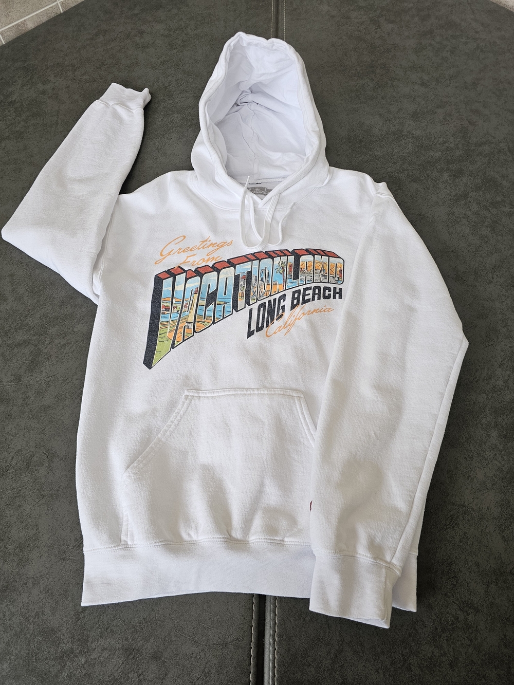 White 'Vacationland Long Beach' Graphic Hoodie Men's Small